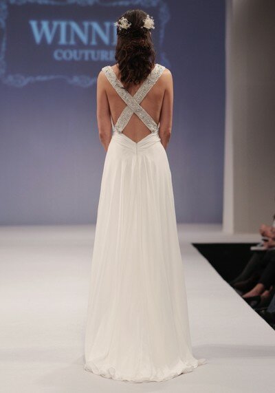 2025-ilkbahar-yaz-gelinlik-modelleri-1