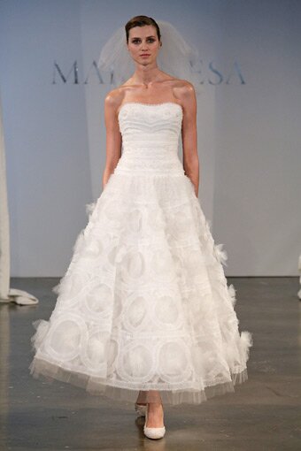 2025-ilkbahar-yaz-gelinlik-modelleri-20